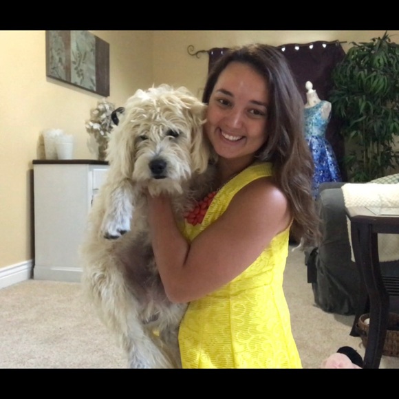 Meet your Posher, Stephanie - Picture 7 of 8